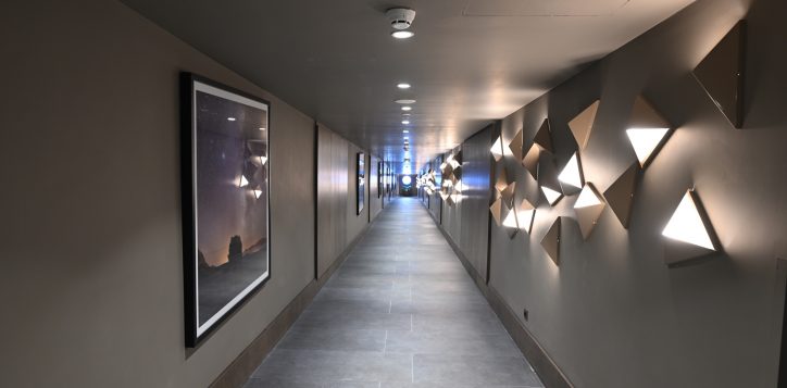 spa-corridor-2